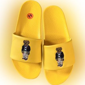 Polo Ralph Lauren Sandals 


Sandals, slides, flip flops